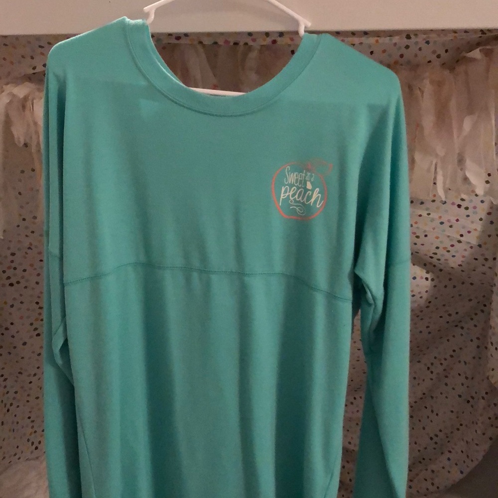 Long sleeve shirt